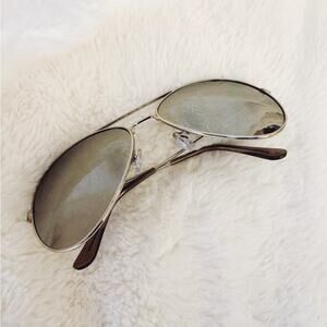 Carter Silver Classic Aviator Sunglasses